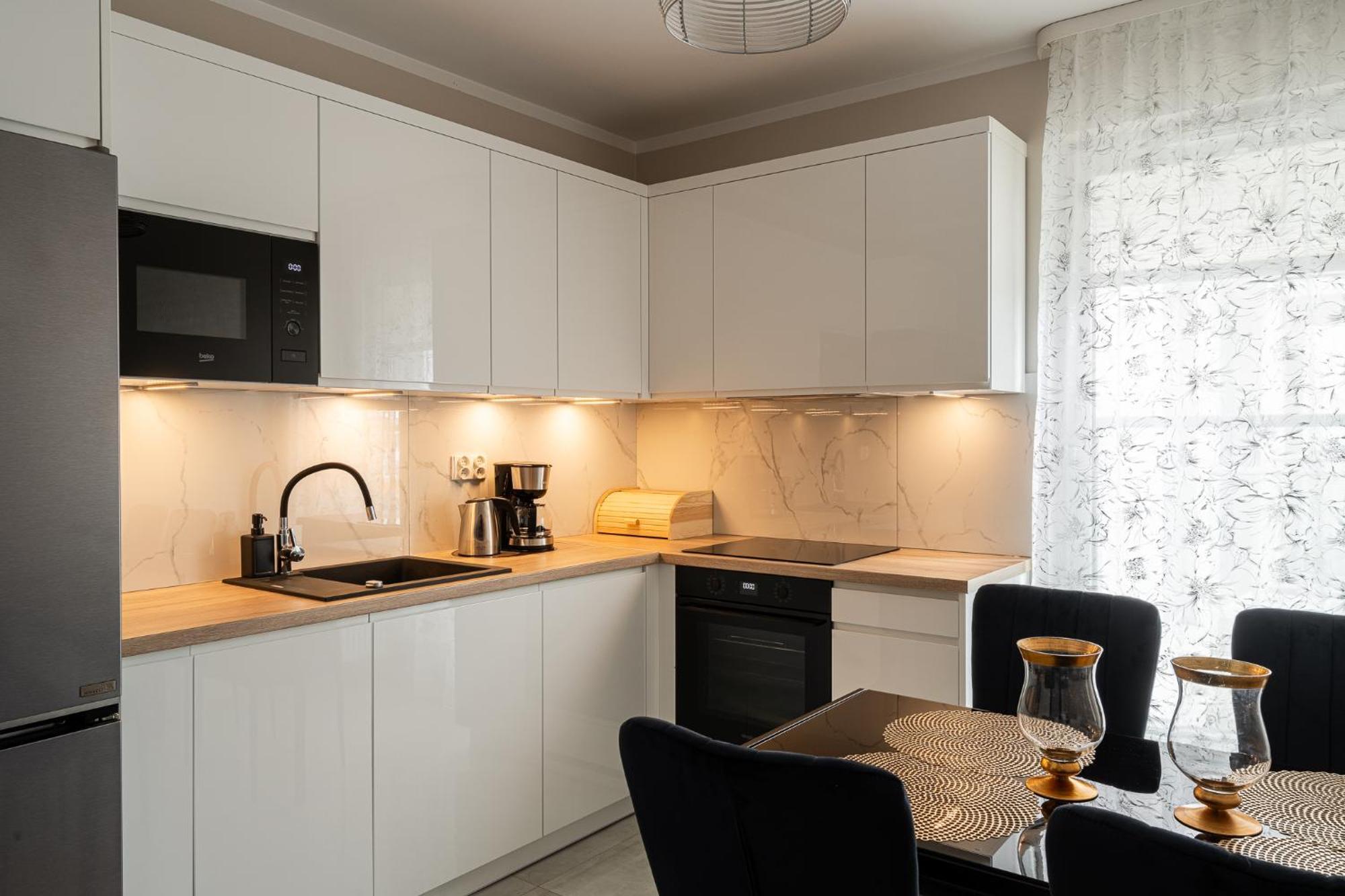 Rentplanet - Apartamenty Braniborska II Wroclaw Exterior photo